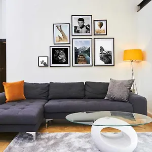 the-grand-manhattan-apartment-in-central-leeds.yorkshirehotels.net/