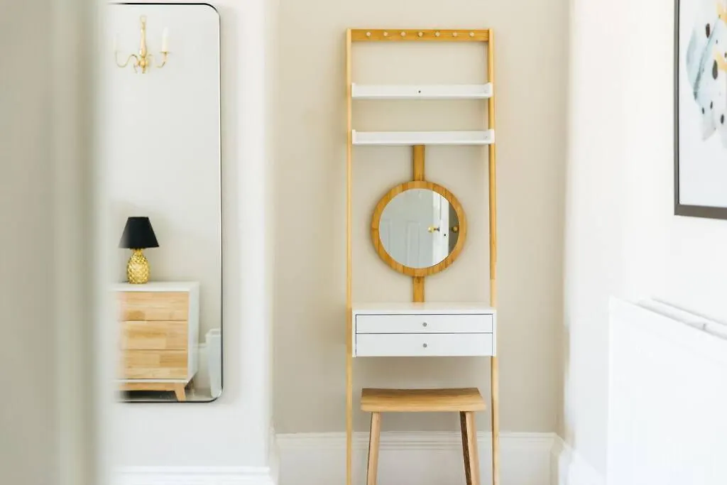 Apartment Luxury, Central, Sun-Filled 3 Bed Haven In Bath